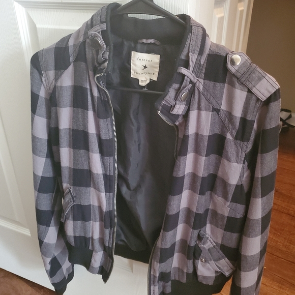 Jacket - Picture 3 of 3